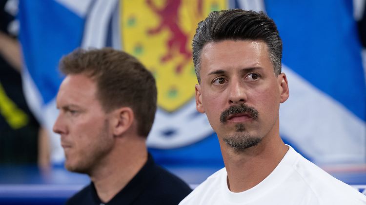 Sandro Wagner ist offenbar bereit, eine große Cheftrainer-Aufgabe zu übernehmen.