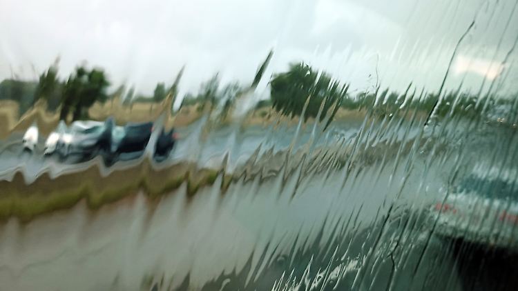 Auf Mallorca könnte der Strandtag ins Wasser fallen.