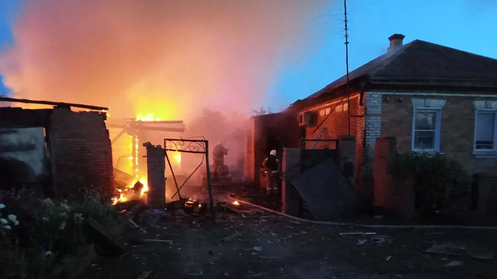 2023-06-02T204535Z-1319038697-RC28B1A871J9-RTRMADP-3-UKRAINE-CRISIS-RUSSIA