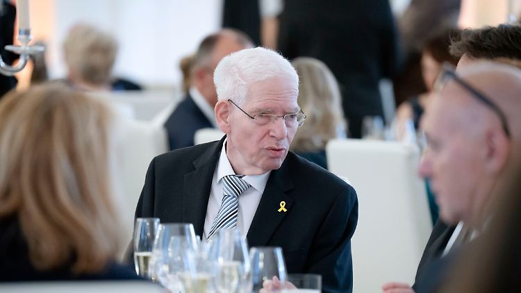 Zentralratspräsident Schuster am Rande der Gedenkveranstaltung zum Jubiläum deutsch-israelischer Beziehungen am 12.Mai. 
