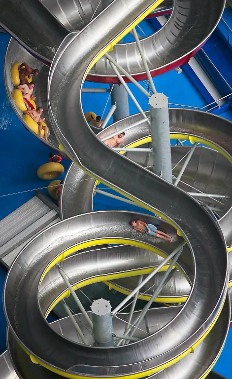 2007-08-01T120000Z-1604277224-GM1DVVINSCAA-RTRMADP-3-GERMANY