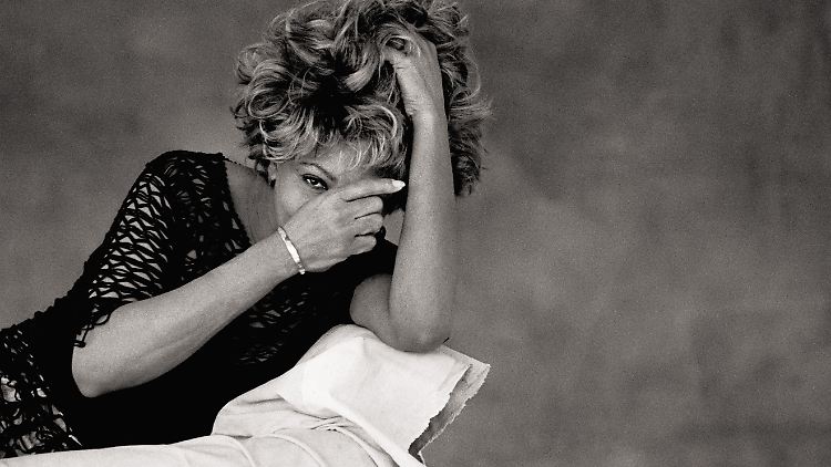 Tina Turner - manchmal auch introvertiert. Aber immer voller Energie. 