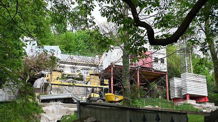 Baustelle an der ehemaligen Villa des Autors Stefan Zweig.