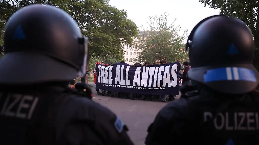 c732c020ddb688fecfdd1595c3278b52