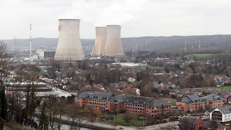 Das Kernkraftwerk Tihange in der Wallonie. Mehrere Blöcke wurden in den letzten Jahren stillgelegt.