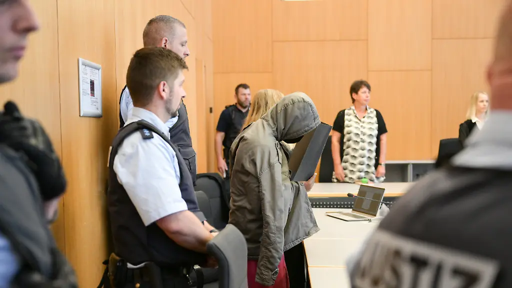 c67d7133c4507089829b41ef0badd003