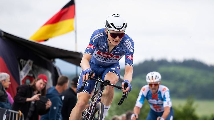 Juri Hollmann wird derzeit in einem Krankenhaus behandelt.