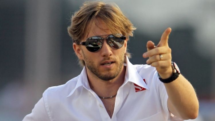 Unverhofft zurück: Nick Heidfeld testet mit Renault für die kommende Saison in Barcelona. Seine große Chance 