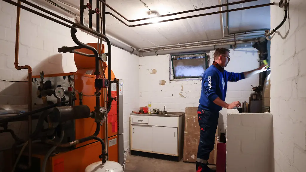 c4a1f5668c833ecbe63875c78adfe14e