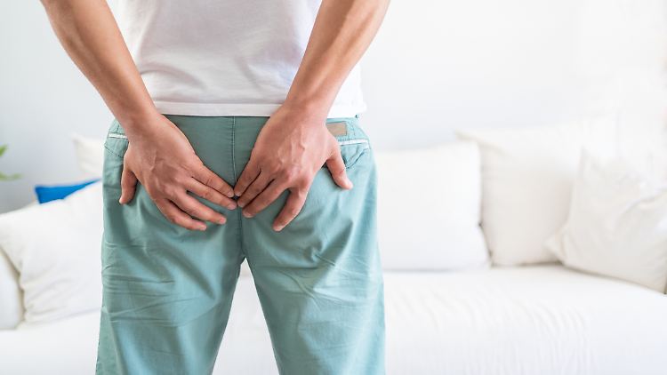 Wenn das Gesäß zur Sauna wird: Mit der richtigen Pflege bleibt es untenrum trocken.