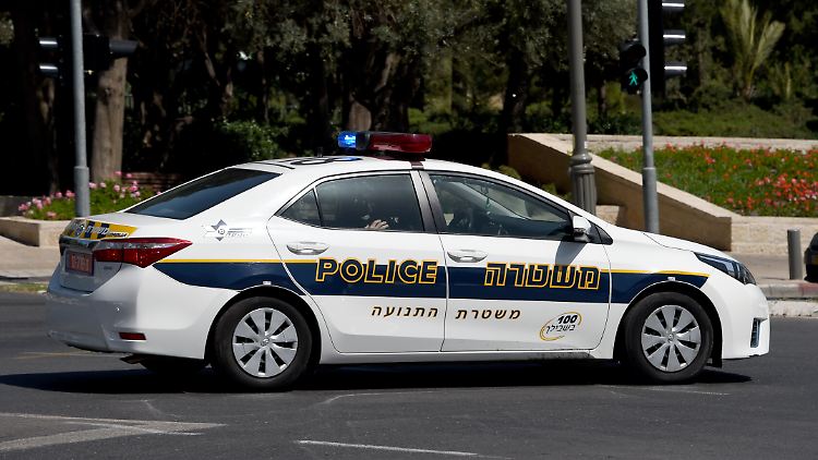 Polizisten konnten den Urlauber wenige Stunden nach dem Vorfall festnehmen.