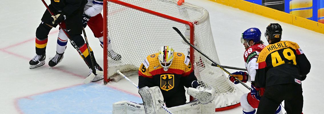 526166825.jpg