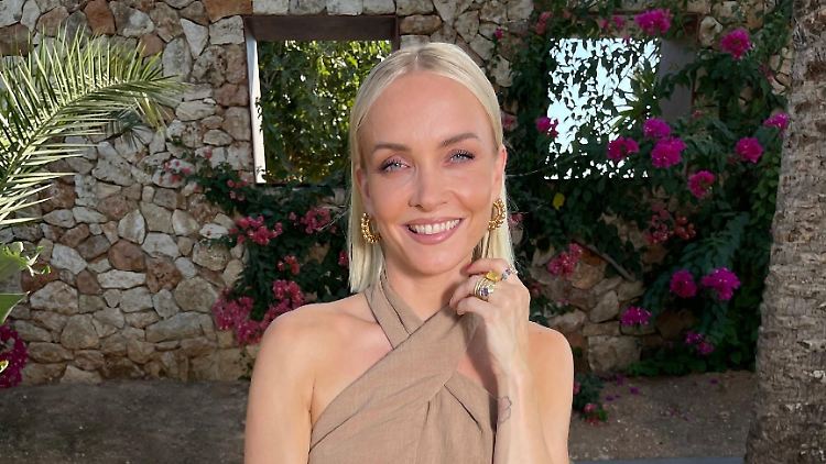 Stellt demnächst am "Temptation Island"-Lagerfeuer unangenehme Fragen: Janine Ullmann.