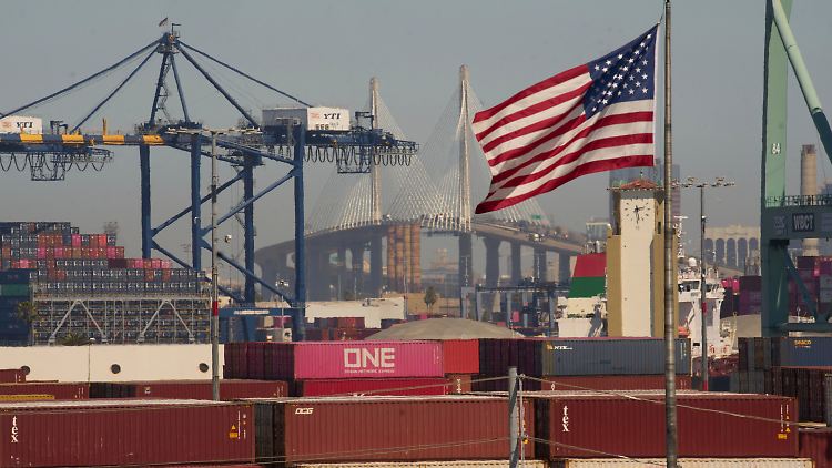 Der Hafen von Los Angeles ist gemessen am Containerumschlag der größte der USA.