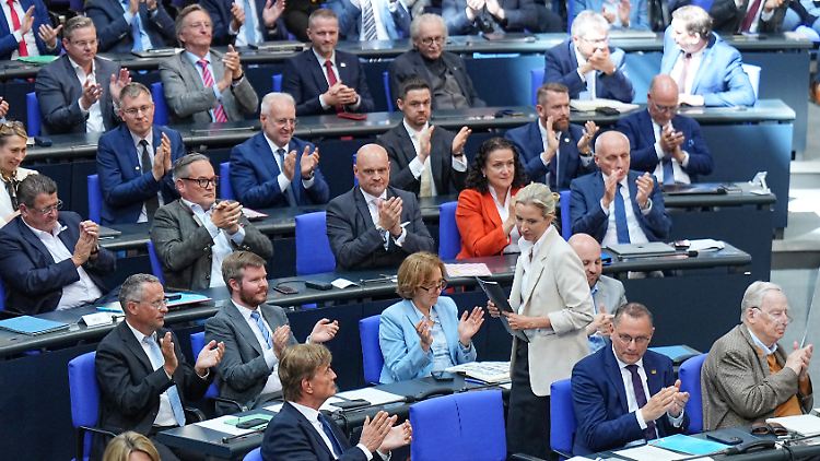Weniger Putin, mehr Trump: AfD-Fraktionschefin Weidel nach ihrer Replik auf die erste Regierungserklärung von Bundeskanzler Merz.