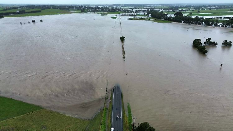 Der Manningriver, der durch die Region fließt, steigt auf ein Rekordpegelstand von mehr als sechs Metern.