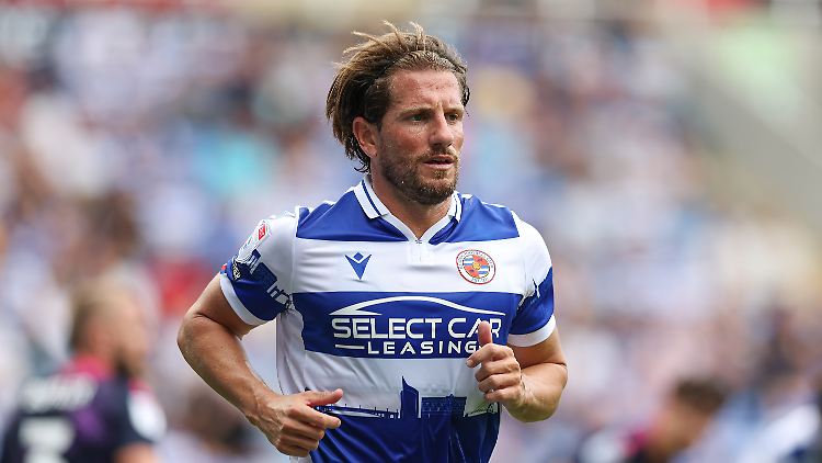 Sam Hutchinson spielte trotz Herzinfarkts.