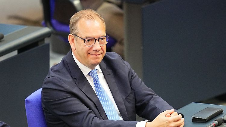 Als Wehrbeauftragter muss Henning Otte nun sein Abgeordnetenmandat niederlegen.