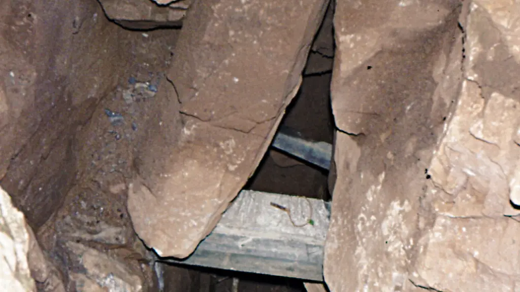 urn-binary-dpa-com-20090101-230530-99-878318-FILED