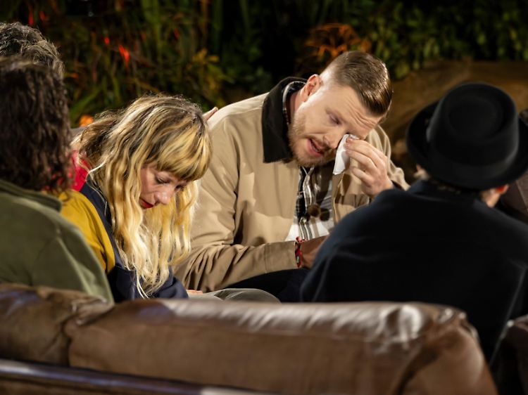 Techno-Rapper Finch und Mia-Frontfrau Mieze können ihre Tränen nicht zurückhalten.