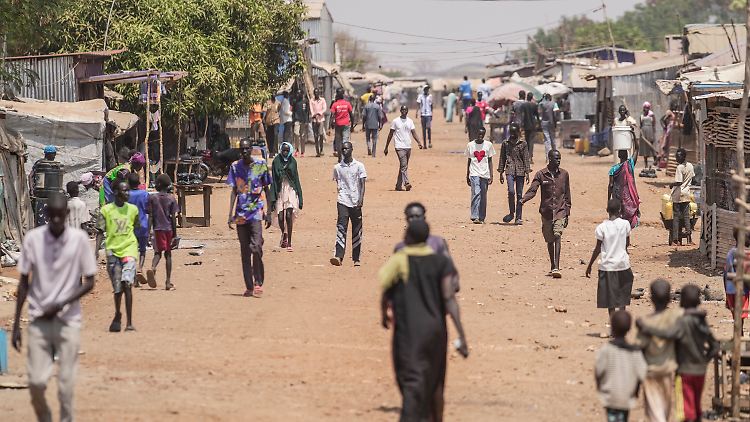 Südsudanesische Binnenflüchtlinge in Juba. Das Land gilt als gescheiterter Staat.