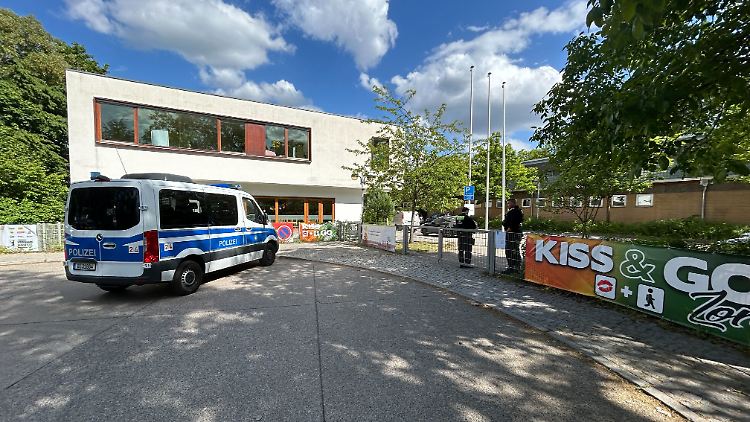 Die Polizei fahndet nach einem 13-jährigen Tatverdächtigen.