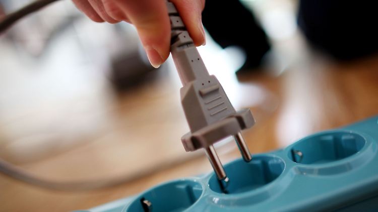 Dass Elektrogeräte auch im Standby-Modus Strom verbrauchen, wissen inzwischen die meisten.