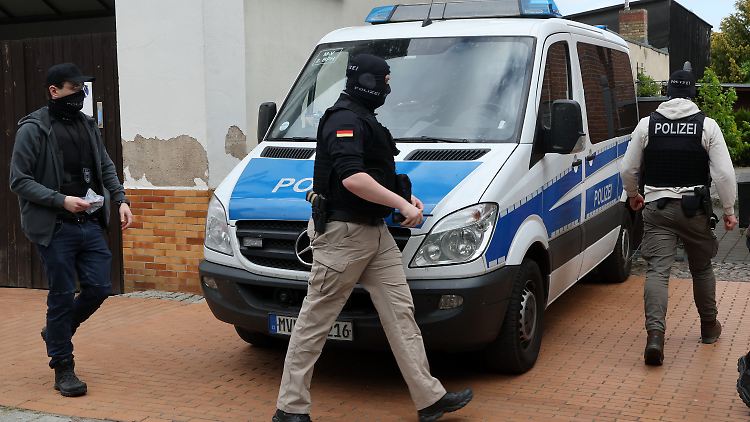 Ermittler gingen in dieser Woche unter anderem in Mecklenburg-Vorpommern gegen eine rechtsextreme Terrorzelle vor.