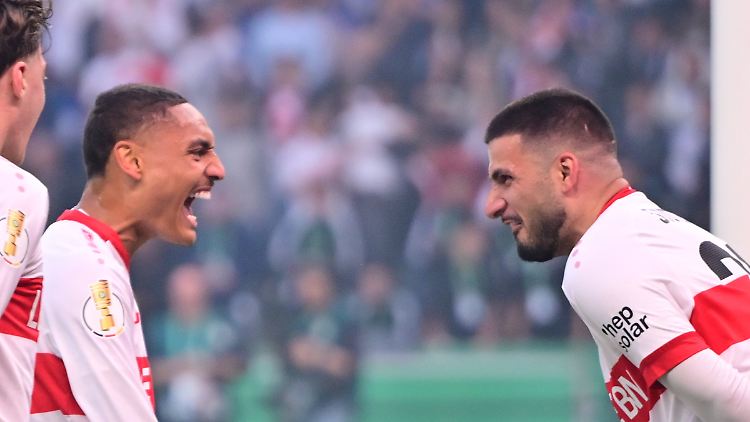 Enzo Millot (l.) schoss das 2:0 für den VfB Stuttgart nach einem perfekten Konter und Vorarbeit von Deniz Undav.