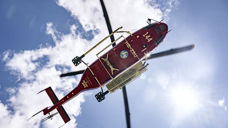 Ein Helikopter der Air Zermatt war im Einsatz.