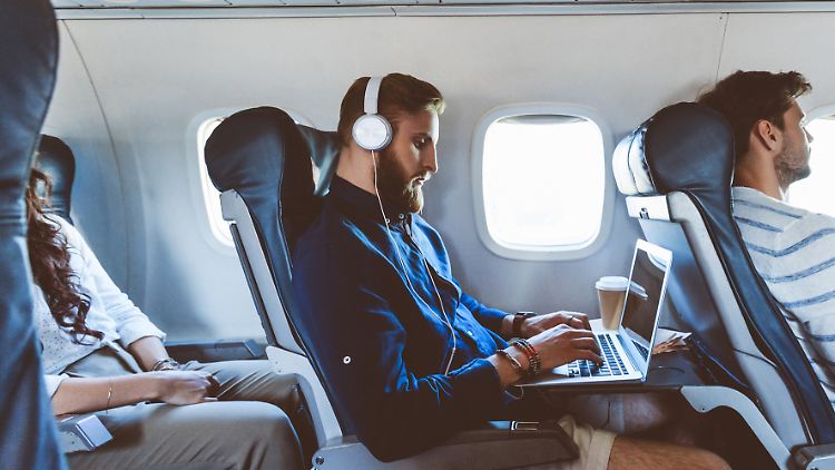 Ob Geschäftsreise oder im Homeoffice: Diese Notebooks liefern richtig viel Leistung im kompakten Gehäuse.