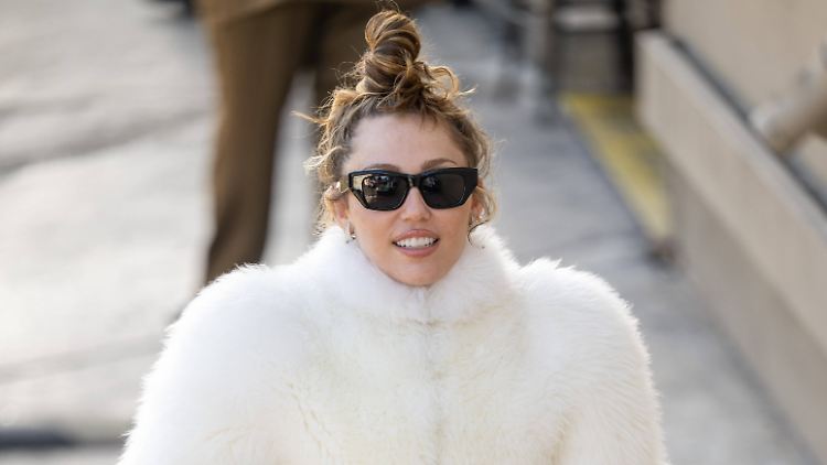 Verbrachte Thanksgiving im Krankenhaus: Miley Cyrus.