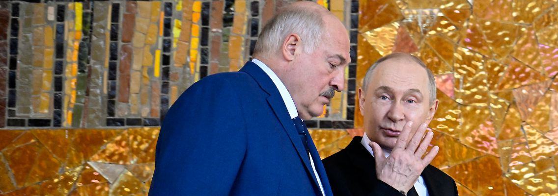 AFP__20250429__43WQ3TV__v1__HighRes__RussiaHistoryWwiiAnniversaryPoliticsBelarusDipl.jpg