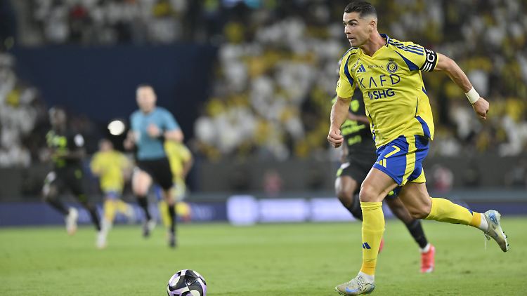 Dribbelt Cristiano Ronaldo bald für einen anderen Klub auf?