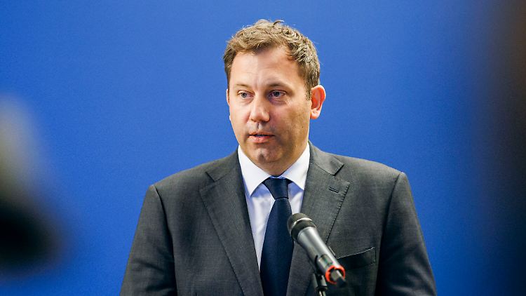 Den Haushalt will Klingbeil "strikt" konsolidieren.