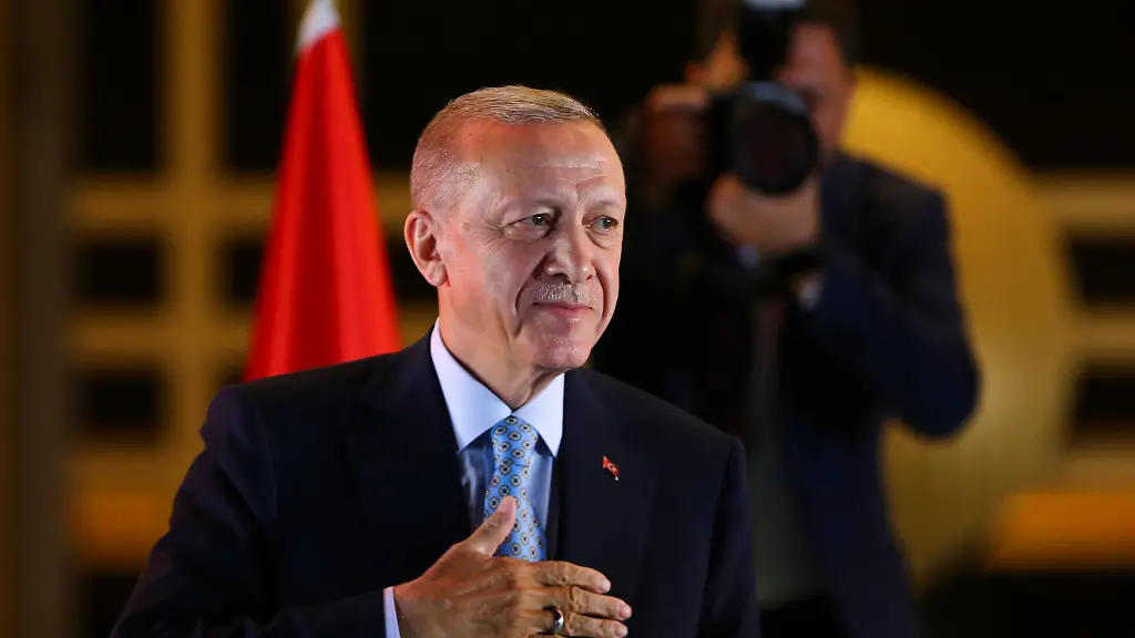 Recep-Tayyip-Erdogan-Praesident-der-Tuerkei-und-Praesidentschaftskandidat-der-Volksallianz