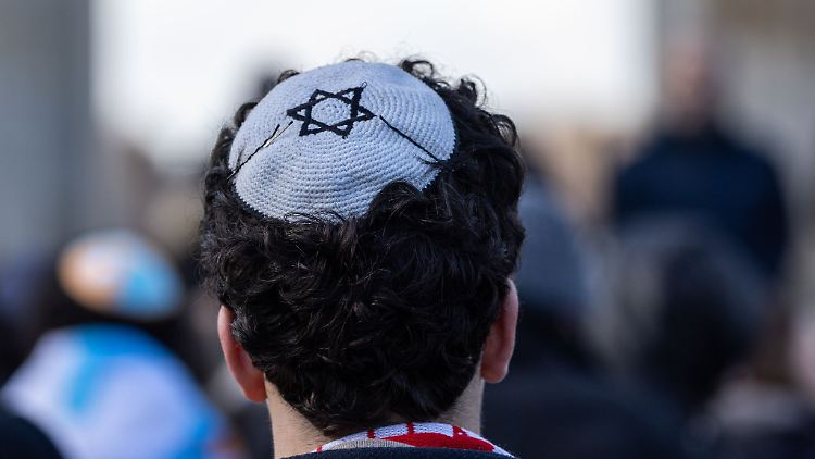 Viele jüdische Schüler und Studierende leben in Deutschland mit Angst vor Anfeindungen. (Symbolbild)