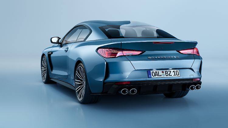 Die mächtige vierflutige Auspuffanlage (Akrapovič) darf beim Bovensiepen-Coupé nicht fehlen.