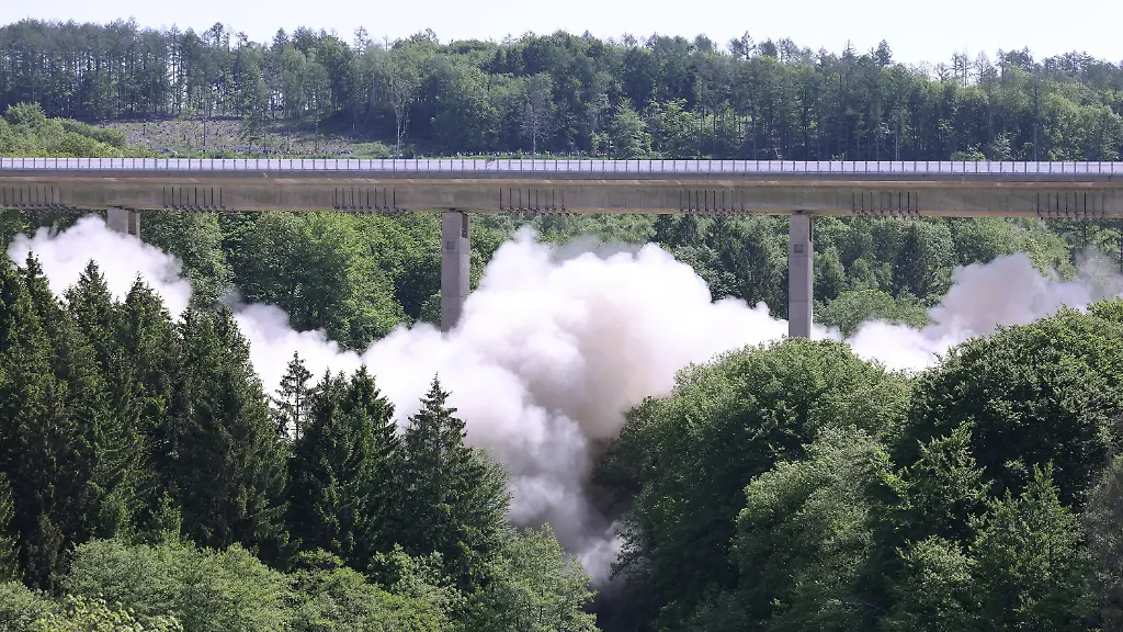 80be0f77b18d907ef55c725b3f4827b4