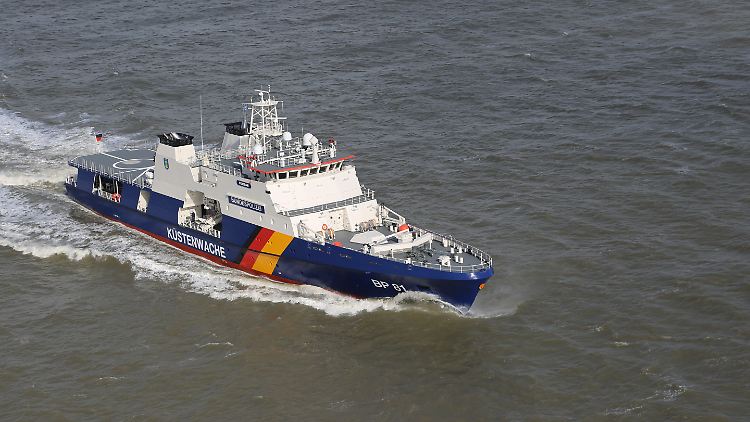 Die "BP 81 Potsdam" in der Nordsee. 