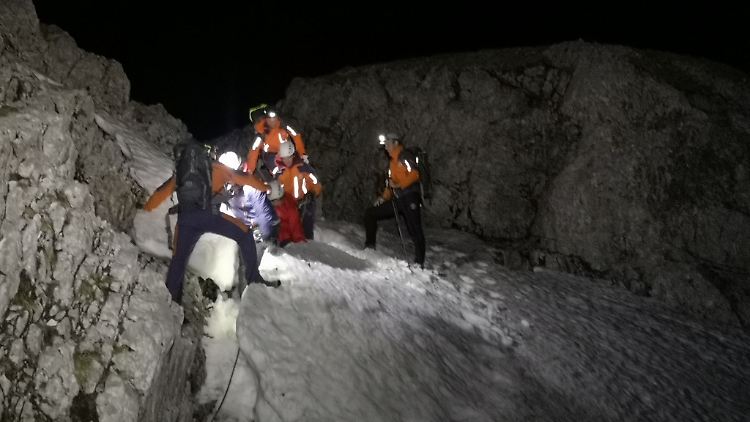Elf Bergretter waren im Einsatz.