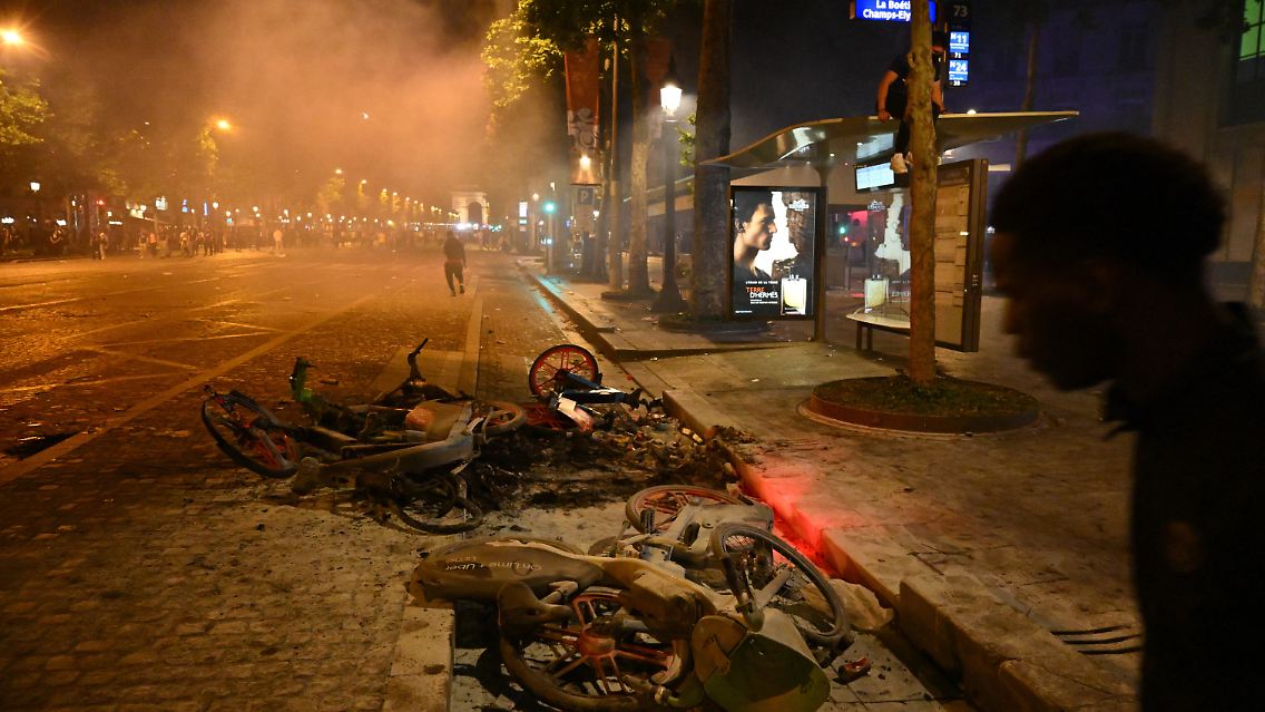 Paris2.jpg
