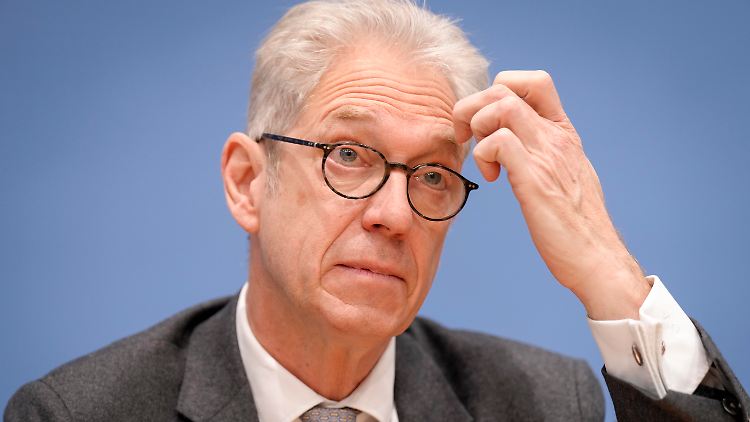 Der KBV-Vorsitzende Andreas Gassen befürwortet eine "ordnende Hand" im System - aber für ältere Patienten.