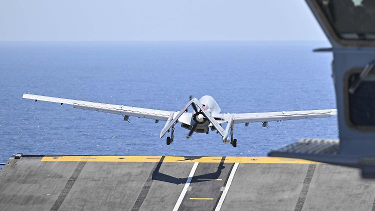 Auf kurzer Start- und Landebahn soll sie einsetzbar sein: Die Drohne Bayraktar TB3.