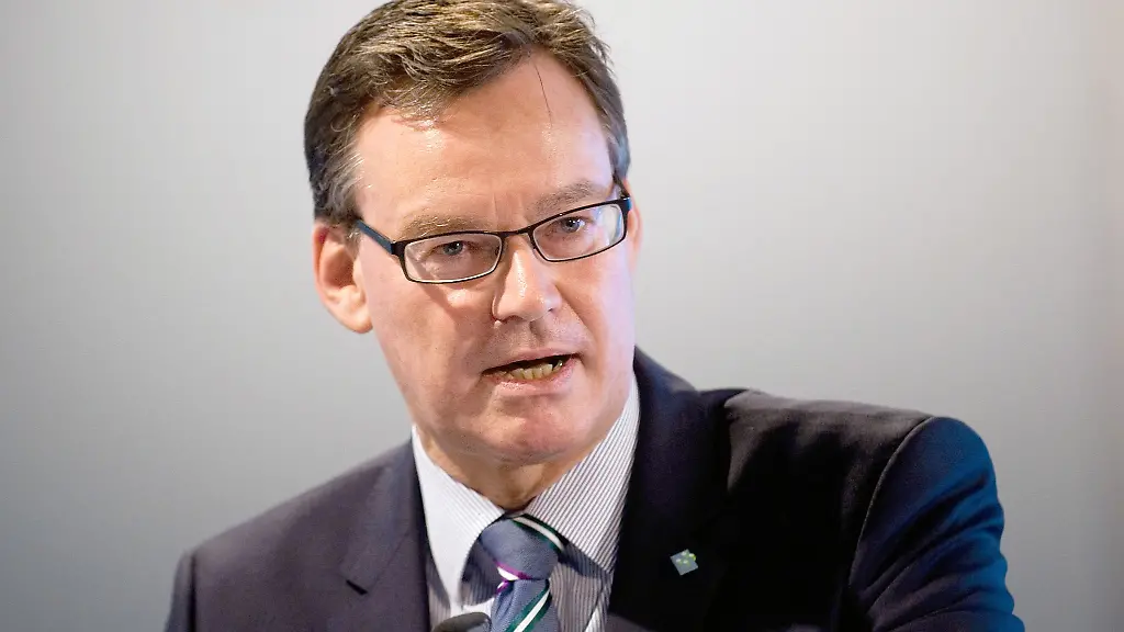 Der-Praesident-des-Bundesverbands-deutscher-Wohnungs-und-Immobilienunternehmen-GdW-Axel-Gedaschko