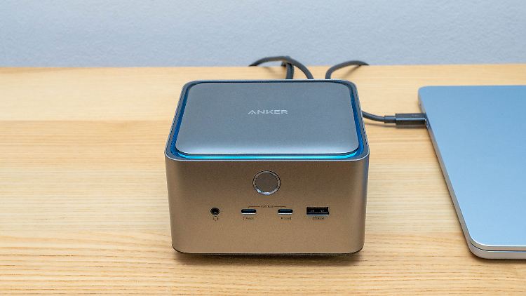 Die Anker Prime TB5 Docking Station sieht aus wie ein Mini-PC.