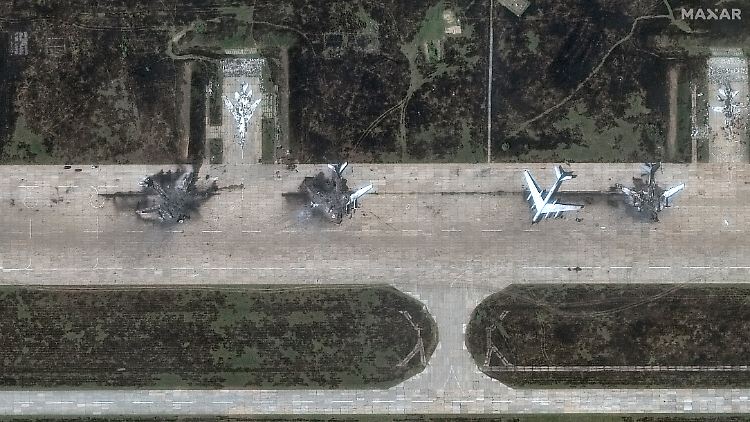 Blick aus dem All auf den russischen Militärstützpunkt Belaja in der Region Irkutsk.