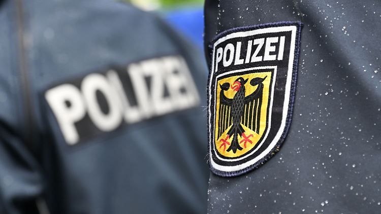 In diesem Jahr wurden bisher insgesamt 25.298 unerlaubte Einreisen festgestellt. 