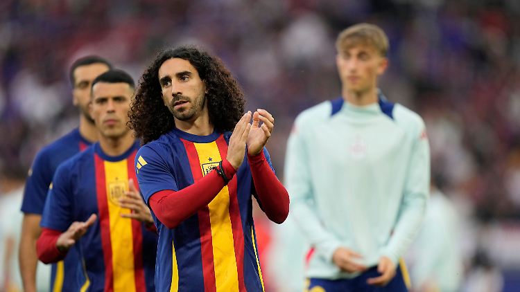 Marc Cucurella wurde bei seiner Rückkehr nach Stuttgart laut ausgepfiffen.