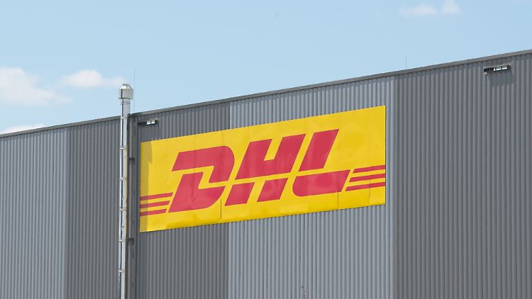Noch ist unklar, ob die Substanz aus mehreren Paketen ausgetreten ist. 